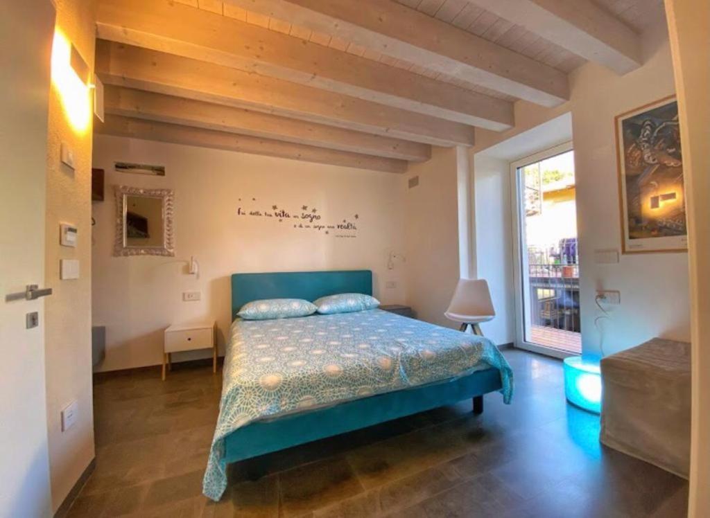 Ai4Colorib&B Arco Luaran gambar